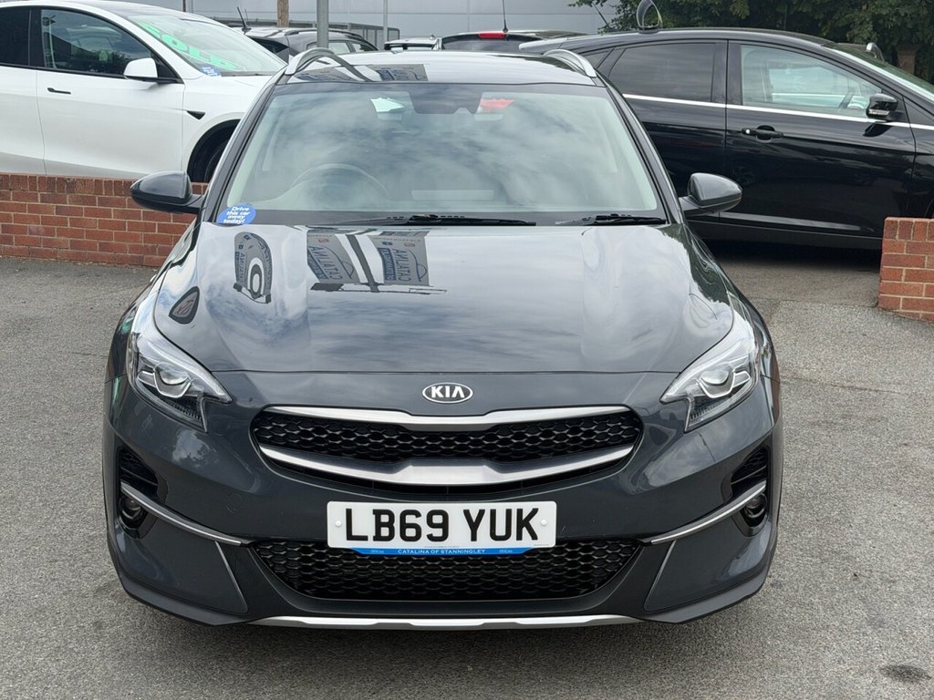 2020 Kia XCeed — image 3