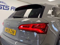 USED 2020 69 AUDI Q5 2.0 TFSIe 55 S-LINE COMPETITION PLUG-IN HYBRID S-TRONIC QUATTRO 14.1kWh 365 BHP + SAT NAV + ELEC HEATED SEATS SIX MONTH WARRANTY JULY 2027 MOT