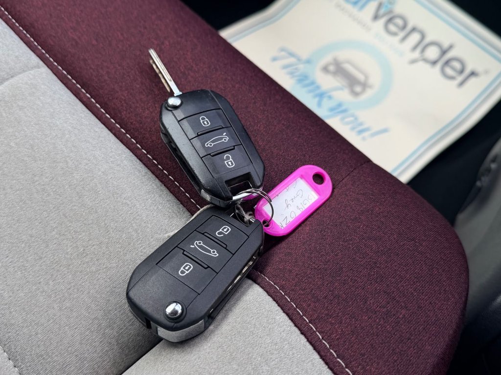 USED 2018 CITROEN C4 CACTUS 1.2 PureTech Feel Edition Hatchback 5dr Petrol Manual Euro 6 (82 ps) 9 Services|2 Owners|Sensors|