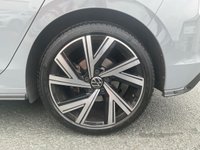 USED 2024 24 VOLKSWAGEN GOLF 1.5 eTSI MHEV R-Line Hatchback 5dr Petrol Hybrid DSG Euro 6 (s/s) (150 ps) 