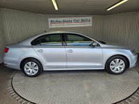 USED 2014 14 VOLKSWAGEN JETTA 1.6 TDI BlueMotion Tech S Saloon 4dr Diesel Manual Euro 5 (s/s) (105 ps) 