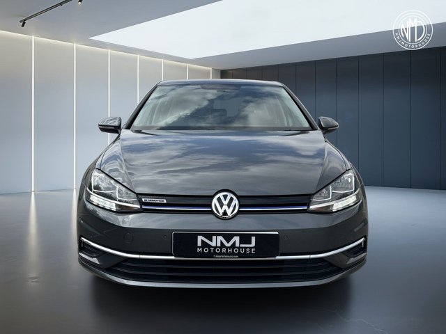View our VOLKSWAGEN GOLF