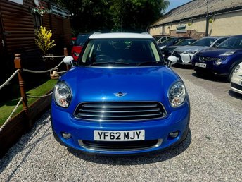 View our MINI COUNTRYMAN