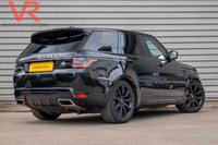 USED 2018 18 LAND ROVER RANGE ROVER SPORT 3.0 SD V6 HSE Dynamic SUV 5dr Diesel Auto 4WD Euro 6 (s/s) (306 ps) Panoramic Roof + Heated Wheel + Reverse Camera
