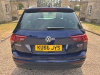 USED 2016 66 VOLKSWAGEN TIGUAN 2.0 TDI BlueMotion Tech SE Navigation DSG 4Motion Euro 6 (s/s) 5dr 