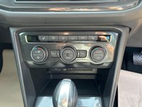 USED 2016 66 VOLKSWAGEN TIGUAN 2.0 TDI BlueMotion Tech SE Navigation DSG 4Motion Euro 6 (s/s) 5dr 
