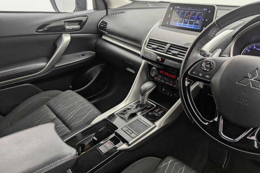 USED 2020 20 MITSUBISHI ECLIPSE CROSS 1.5T Dynamic SUV 5dr Petrol CVT Euro 6 (s/s) (163 ps) Bluetooth, Camera, 18" Alloys