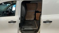 USED 2023 23 RENAULT KANGOO 1.3 TCe ML19 Advance Panel Van 6dr Petrol Manual MWB Euro 6 (s/s) (100 ps) 