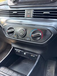 USED 2023 23 HYUNDAI I20 1.0 T-GDi MHEV SE Connect Hatchback 5dr Petrol Hybrid Manual Euro 6 (s/s) (100 ps) 