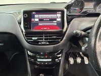 USED 2017 17 PEUGEOT 208 1.6 BlueHDi GT Line Hatchback 5dr Diesel Manual Euro 6 (s/s) (120 ps) 2 keys, rear parking sensors, DAB