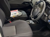 USED 2018 68 TOYOTA YARIS 1.5 VVT-h Icon Tech Hatchback 5dr Petrol Hybrid E-CVT Euro 6 (s/s) (100 ps) 