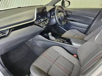 USED 2022 22 TOYOTA C-HR 1.8 VVT-h GR SPORT SUV 5dr Petrol Hybrid CVT Euro 6 (s/s) (122 ps) 