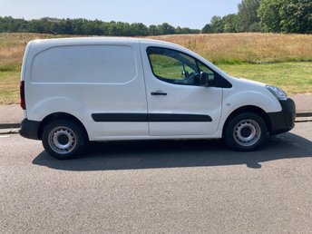 View our PEUGEOT PARTNER