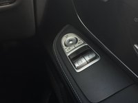 USED 2025 75 MERCEDES-BENZ V CLASS 2.0 V300d Premium MPV 5dr Diesel G-Tronic+ Euro 6 (s/s) (8 Seat, Extra Long) (237 ps) 