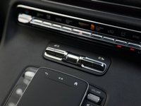 USED 2025 75 MERCEDES-BENZ V CLASS 2.0 V300d Premium MPV 5dr Diesel G-Tronic+ Euro 6 (s/s) (8 Seat, Extra Long) (237 ps) 