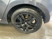 USED 2021 RENAULT CLIO 1.0 TCe Play Hatchback 5dr Petrol Manual Euro 6 (s/s) (100 ps) 