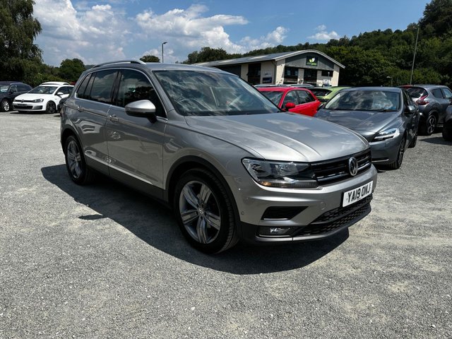 View our VOLKSWAGEN TIGUAN