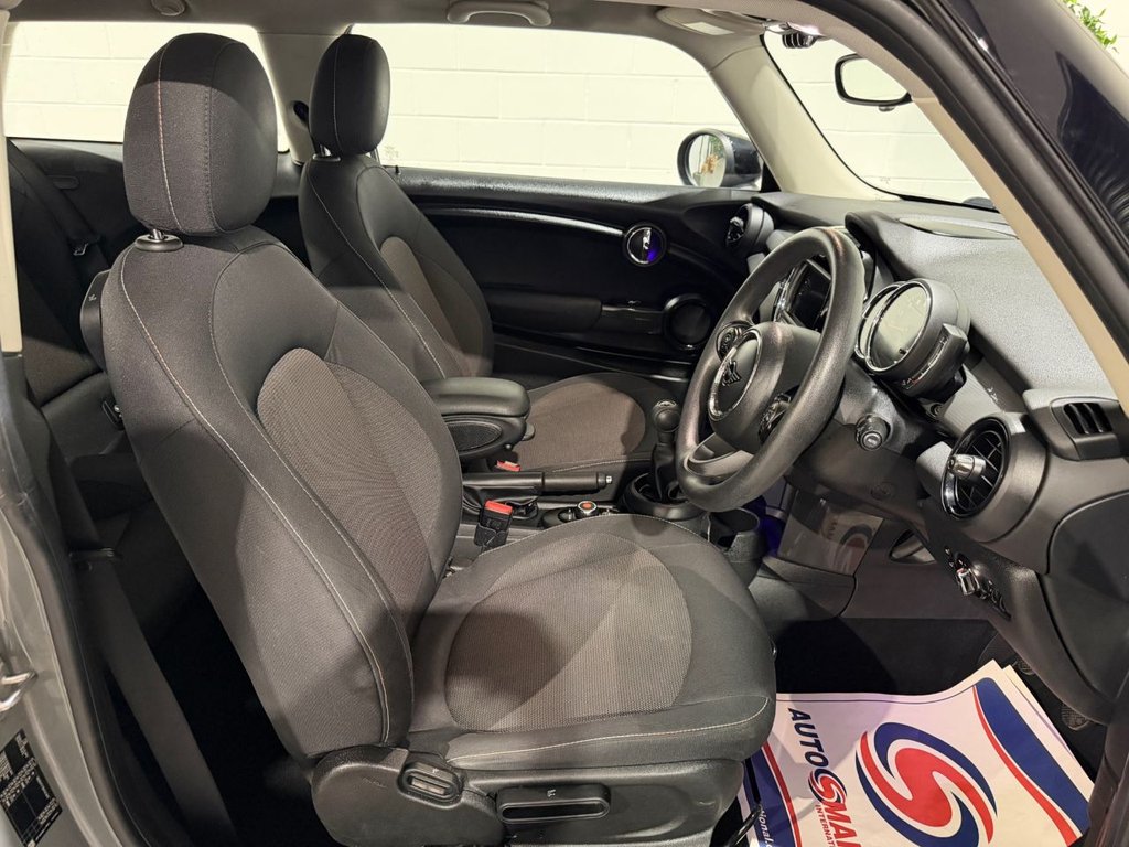 USED 2019 69 MINI HATCH 1.5 Cooper Classic Hatchback 3dr Petrol Manual Euro 6 (s/s) (136 ps) 