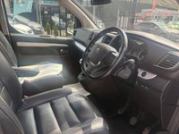 USED 2018 67 PEUGEOT TRAVELLER 2.0 BlueHDi Allure Standard MPV 5dr Diesel Manual MWB Euro 6 (s/s) (SNav) (150 ps) 8 SEATER. FULL LEATHER. 2 KEYS