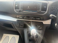 USED 2018 67 PEUGEOT TRAVELLER 2.0 BlueHDi Allure Standard MPV 5dr Diesel Manual MWB Euro 6 (s/s) (SNav) (150 ps) 8 SEATER. FULL LEATHER. 2 KEYS