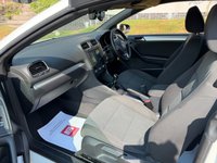 USED 2013 13 VOLKSWAGEN GOLF 1.6 TDI BlueMotion Tech SE Cabriolet 2dr Diesel Manual Euro 5 (s/s) (105 ps) 