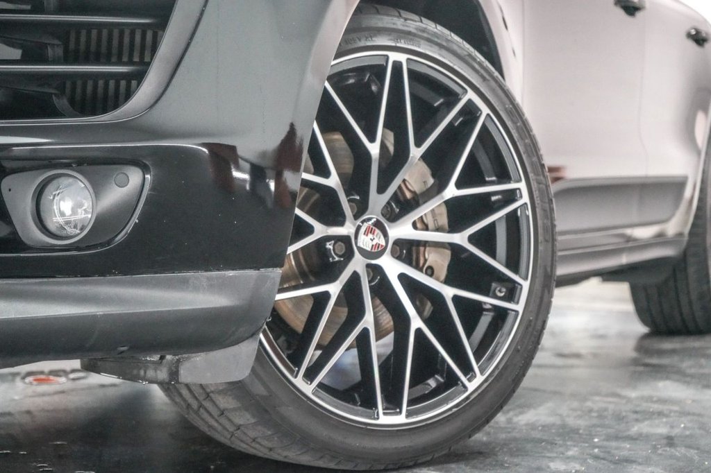 View our PORSCHE MACAN