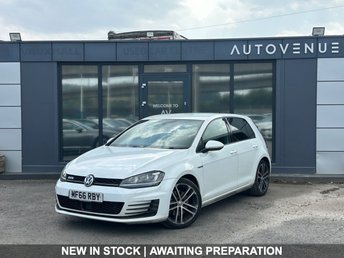 2016 VOLKSWAGEN GOLF