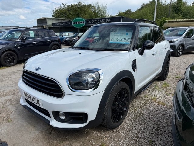 View our MINI COUNTRYMAN