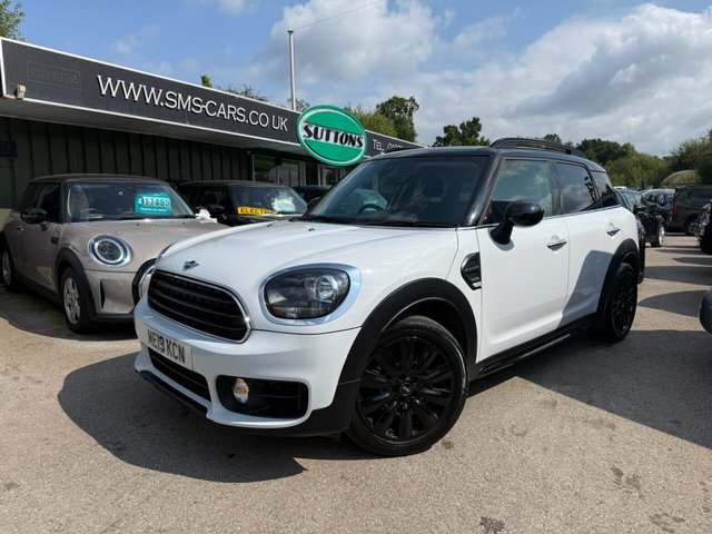 View our MINI COUNTRYMAN