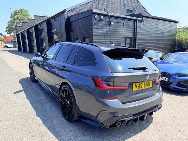 View our BMW 3 SERIES