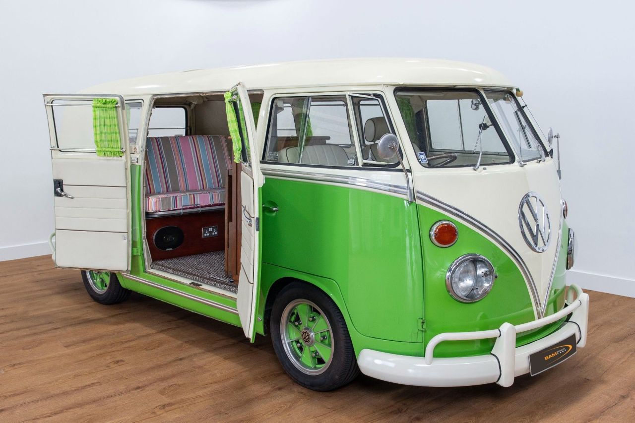 VOLKSWAGEN T1 CAMPERVAN...