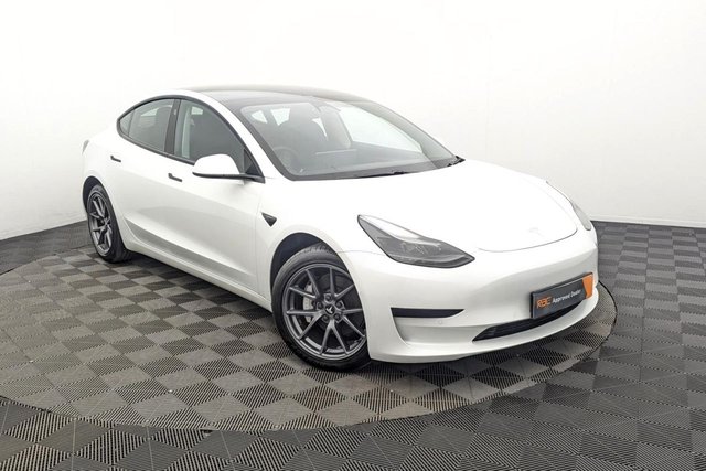 2022 22 TESLA Model 3 Standard Range Plus Saloon 4dr Electric Auto RWD (241 bhp) Pan Roof, Sat Nav, Camera