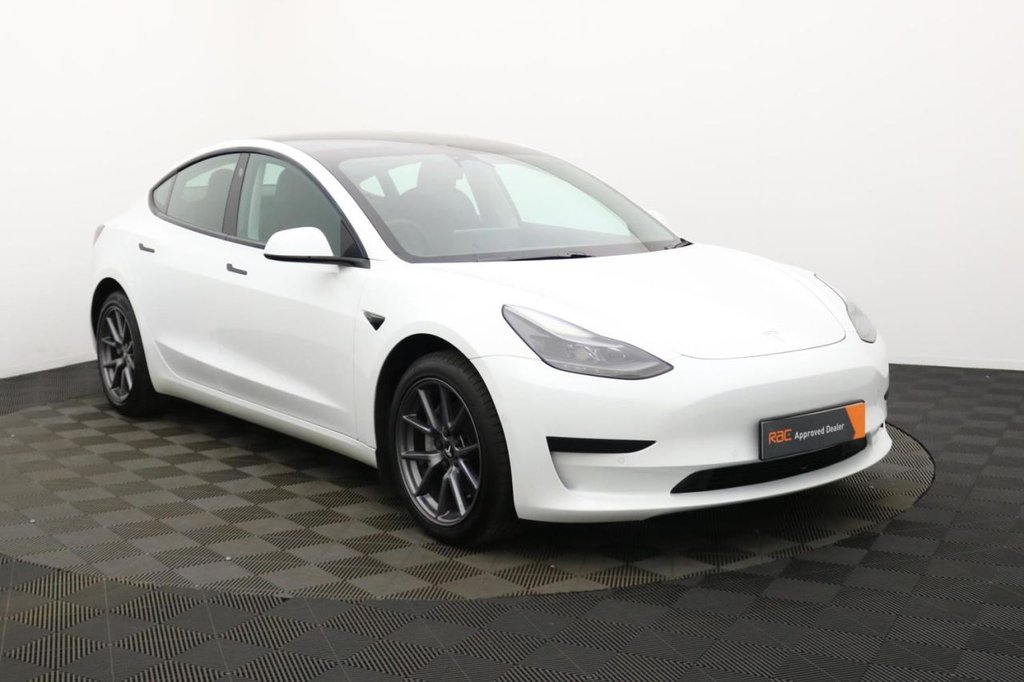 USED 2022 22 TESLA Model 3 Standard Range Plus Saloon 4dr Electric Auto RWD (241 bhp) Pan Roof, Sat Nav, Camera