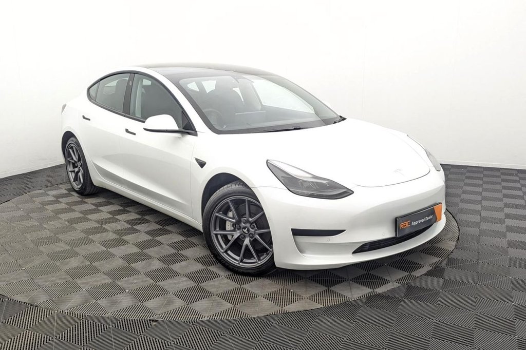 USED 2022 22 TESLA Model 3 Standard Range Plus Saloon 4dr Electric Auto RWD (241 bhp) Pan Roof, Sat Nav, Camera