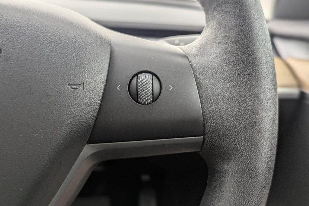USED 2022 22 TESLA Model 3 Standard Range Plus Saloon 4dr Electric Auto RWD (241 bhp) Pan Roof, Sat Nav, Camera