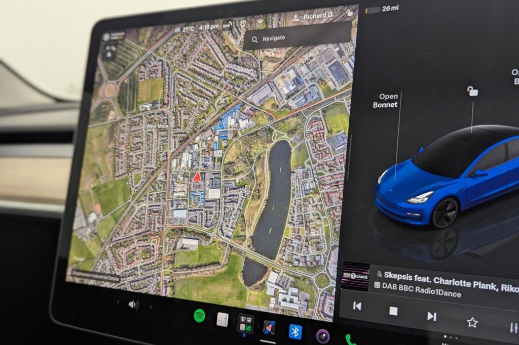 USED 2022 22 TESLA Model 3 Standard Range Plus Saloon 4dr Electric Auto RWD (241 bhp) Pan Roof, Sat Nav, Camera