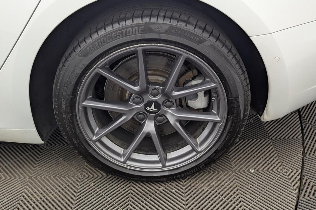 USED 2022 22 TESLA Model 3 Standard Range Plus Saloon 4dr Electric Auto RWD (241 bhp) Pan Roof, Sat Nav, Camera