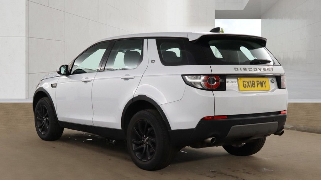 USED 2018 18 LAND ROVER DISCOVERY SPORT 2.0 TD4 SE Tech SUV 5dr Diesel Auto 4WD Euro 6 (s/s) (180 ps) 7 SEATER AUTO