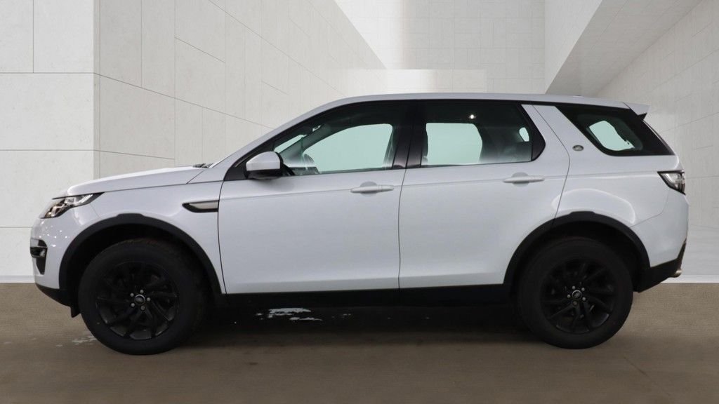 USED 2018 18 LAND ROVER DISCOVERY SPORT 2.0 TD4 SE Tech SUV 5dr Diesel Auto 4WD Euro 6 (s/s) (180 ps) 7 SEATER AUTO