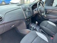 USED 2016 16 DACIA SANDERO STEPWAY 0.9 TCe LAUREATE 5dr * L&C GROUP SHALL BEAT ANY 'WE BUY CARS VALUATION' FOR YOUR PART EXCHANGE *