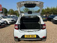 USED 2016 16 DACIA SANDERO STEPWAY 0.9 TCe LAUREATE 5dr * L&C GROUP SHALL BEAT ANY 'WE BUY CARS VALUATION' FOR YOUR PART EXCHANGE *