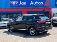 USED 2023 23 MG MG HS 1.5 T-GDI Exclusive DCT Euro 6 (s/s) 5dr PanRoof+Leather+CarPlay+Camera