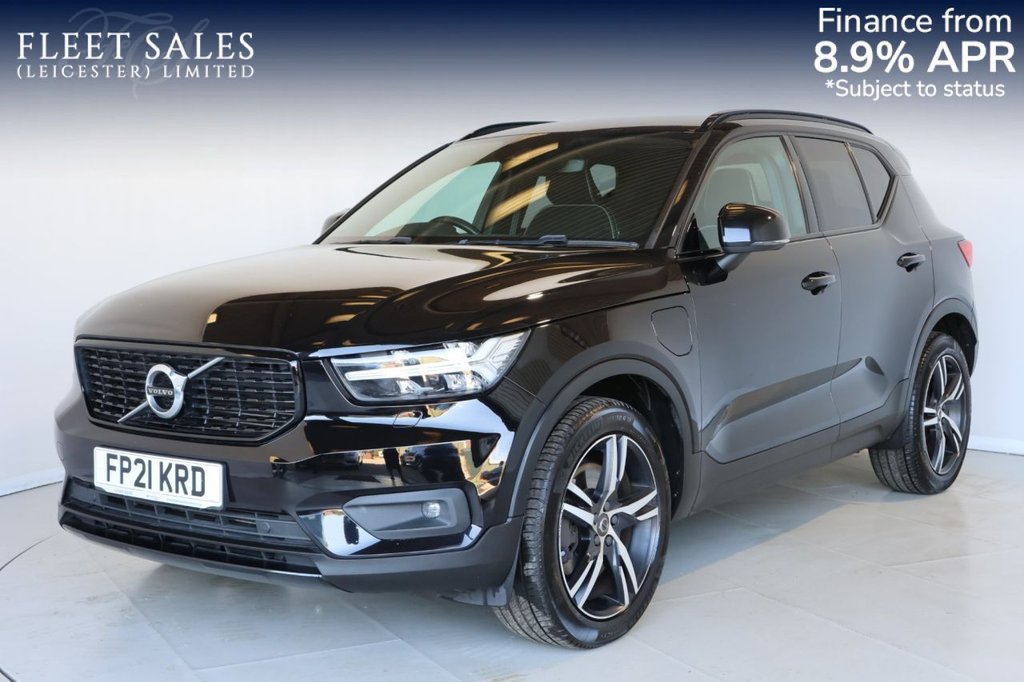Black 2021 Volvo XC40 SUV/Crossover Front-wheel drive Automatic