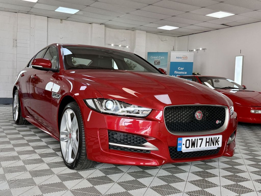 USED 2017 17 JAGUAR XE 2.0d R-Sport Saloon 4dr Diesel Auto AWD Euro 6 (s/s) (240 ps) 