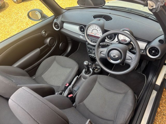 View our MINI CONVERTIBLE