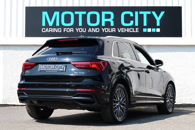 View our AUDI Q3