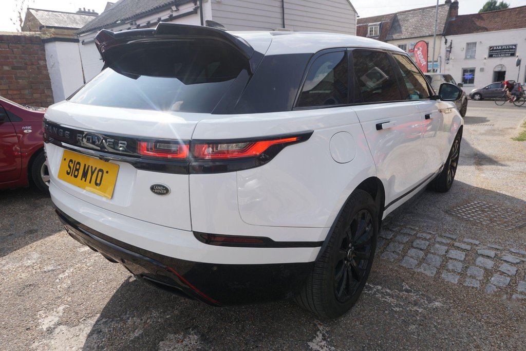 USED 2017 67 LAND ROVER RANGE ROVER VELAR 2.0 P250 R-Dynamic SE Auto 4WD Euro 6 (s/s) 5dr 
