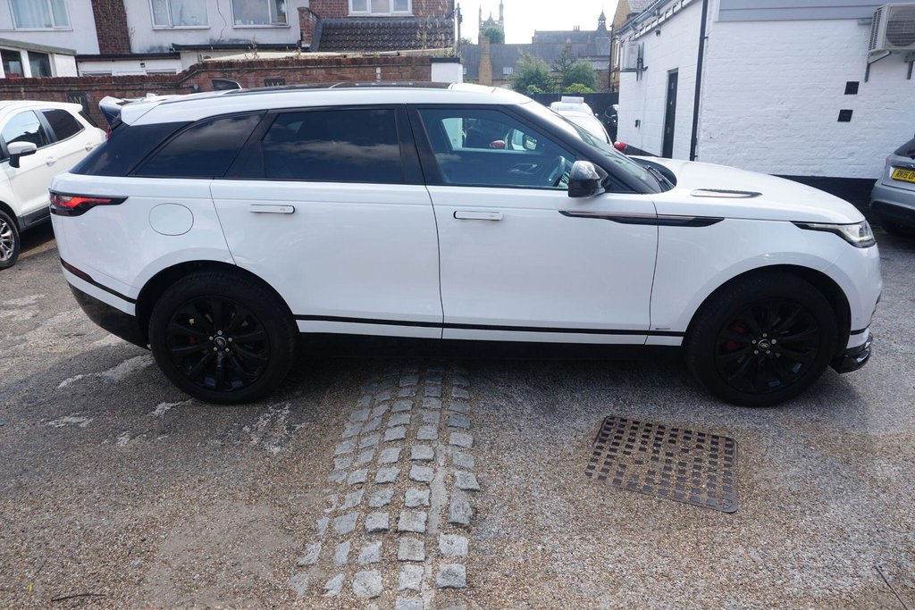 USED 2017 67 LAND ROVER RANGE ROVER VELAR 2.0 P250 R-Dynamic SE Auto 4WD Euro 6 (s/s) 5dr 