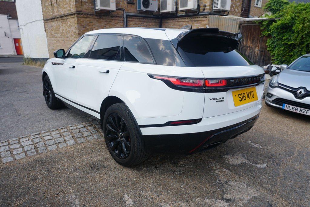 USED 2017 67 LAND ROVER RANGE ROVER VELAR 2.0 P250 R-Dynamic SE Auto 4WD Euro 6 (s/s) 5dr 