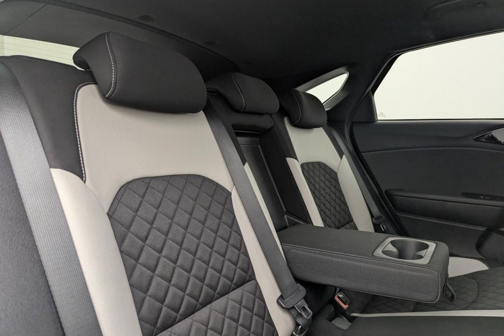 USED 2021 21 KIA PROCEED 1.5 T-GDi GT-Line Shooting Brake 5dr Petrol Manual Euro 6 (s/s) (158 bhp) Car Play, Sat Nav, Camera